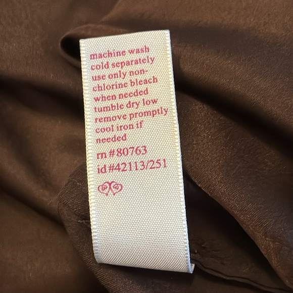 Victoria’s Secret Brown pajama top - Picture 7 of 8